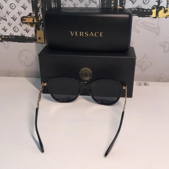 🕶️ Versace VE4394 3916 Cat-Eye Sunglasses – Black – Authentic Designer Shades - Picture 11 of 13